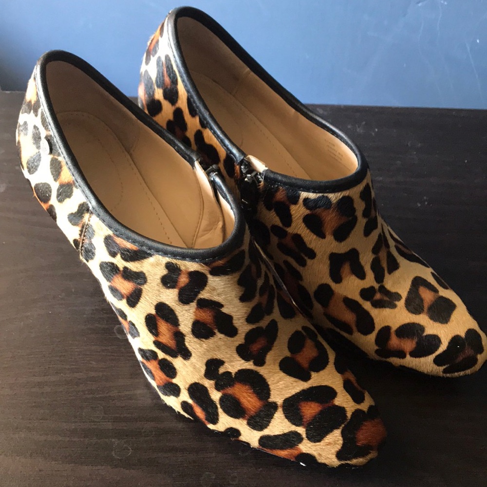 Calvin Klein Leopard boots size8M